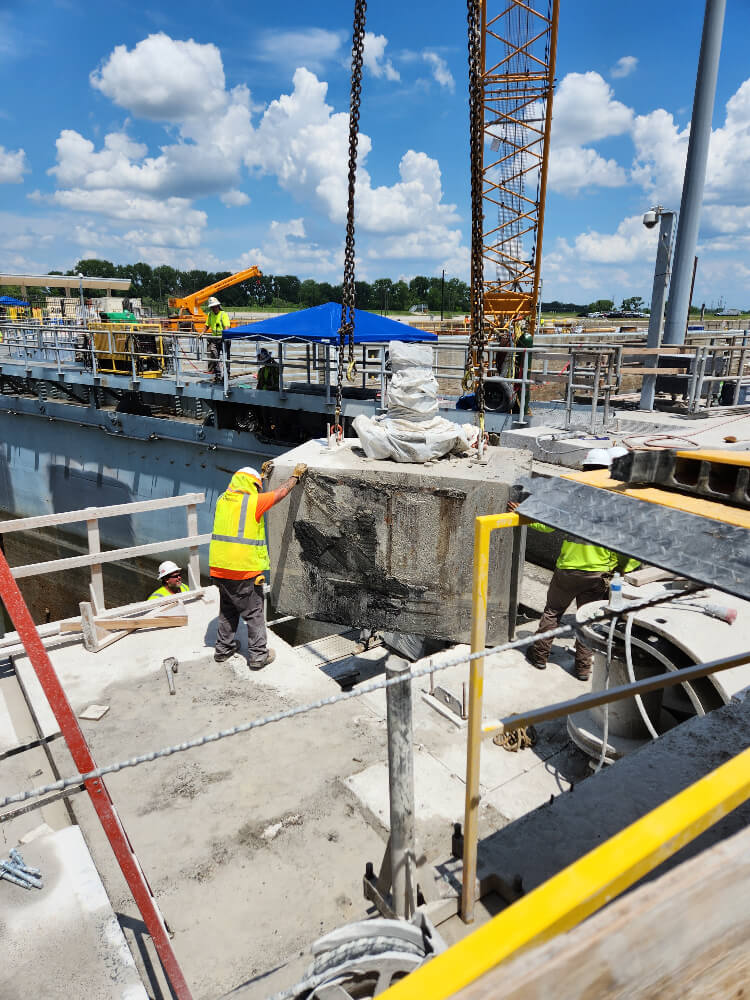 Handling Massive and Deep Structures