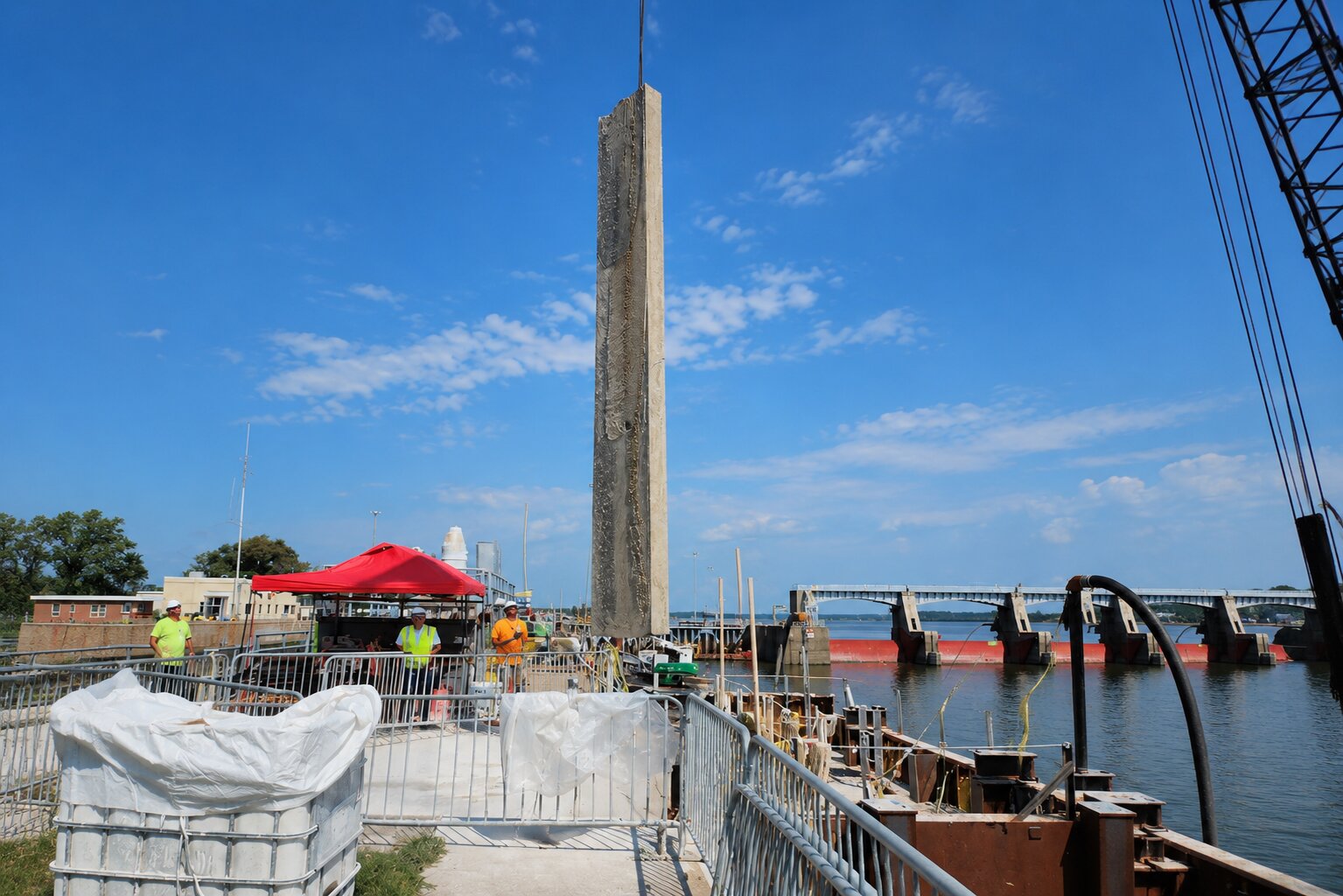 Lock and Dam 25 Improvements